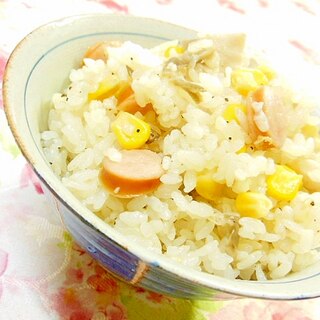 炊飯器de❤ひらたけとウィンナーとコーンのピラフ❤